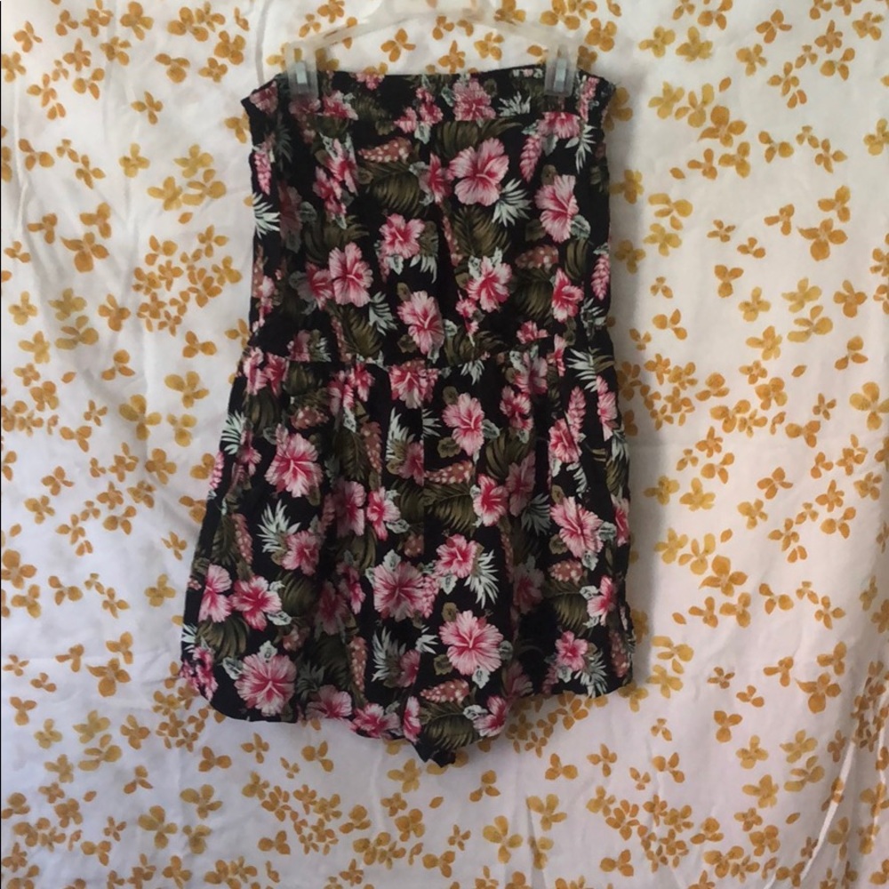 Floral Strapless Romper🌺